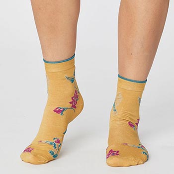 Yellow summer socks manufacturer in Canada